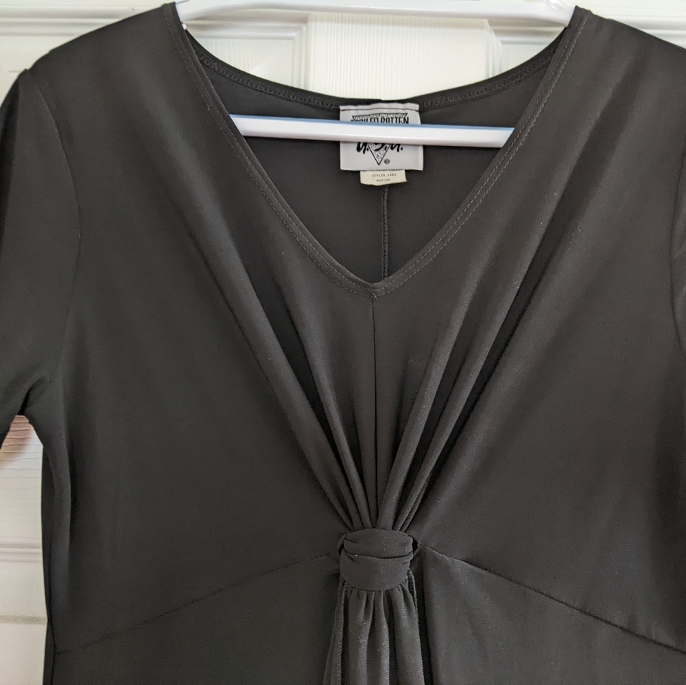 Spoiled rotten black below the knee dress size medium